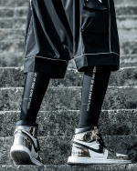 Black Knee Brace